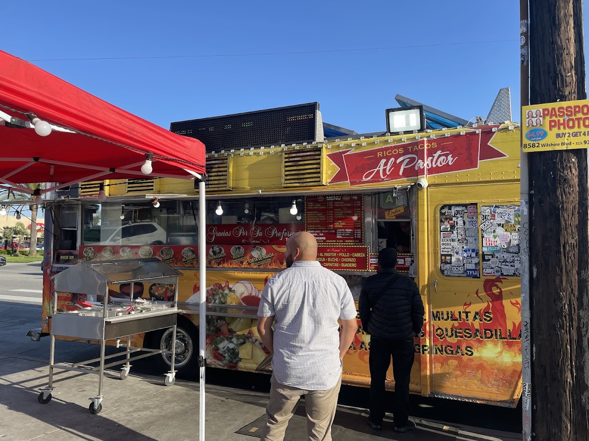 Tamix Mexican Food Truck